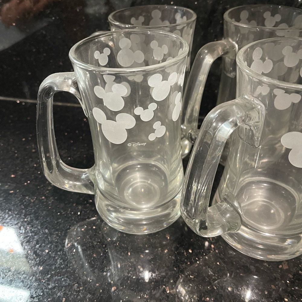 8 disney mugs